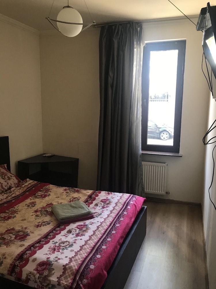 Hotel Cristal Palace Τυφλίδα Εξωτερικό φωτογραφία